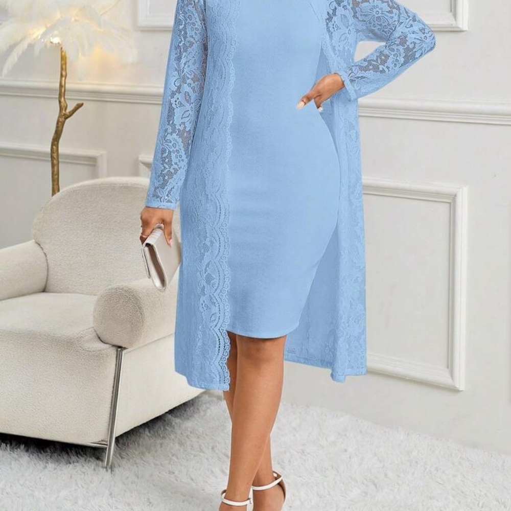 Elegant Blue Lace Dress - Picture 3 of 6